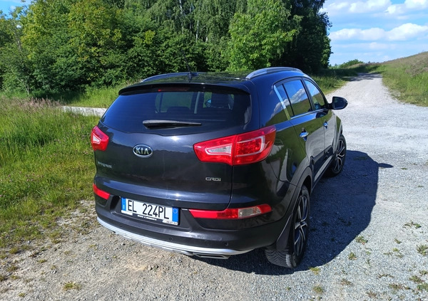 Kia Sportage cena 39900 przebieg: 219000, rok produkcji 2012 z Góra małe 352